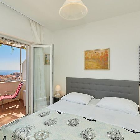 Apartments Dalmatin Дубровник Екстериор снимка