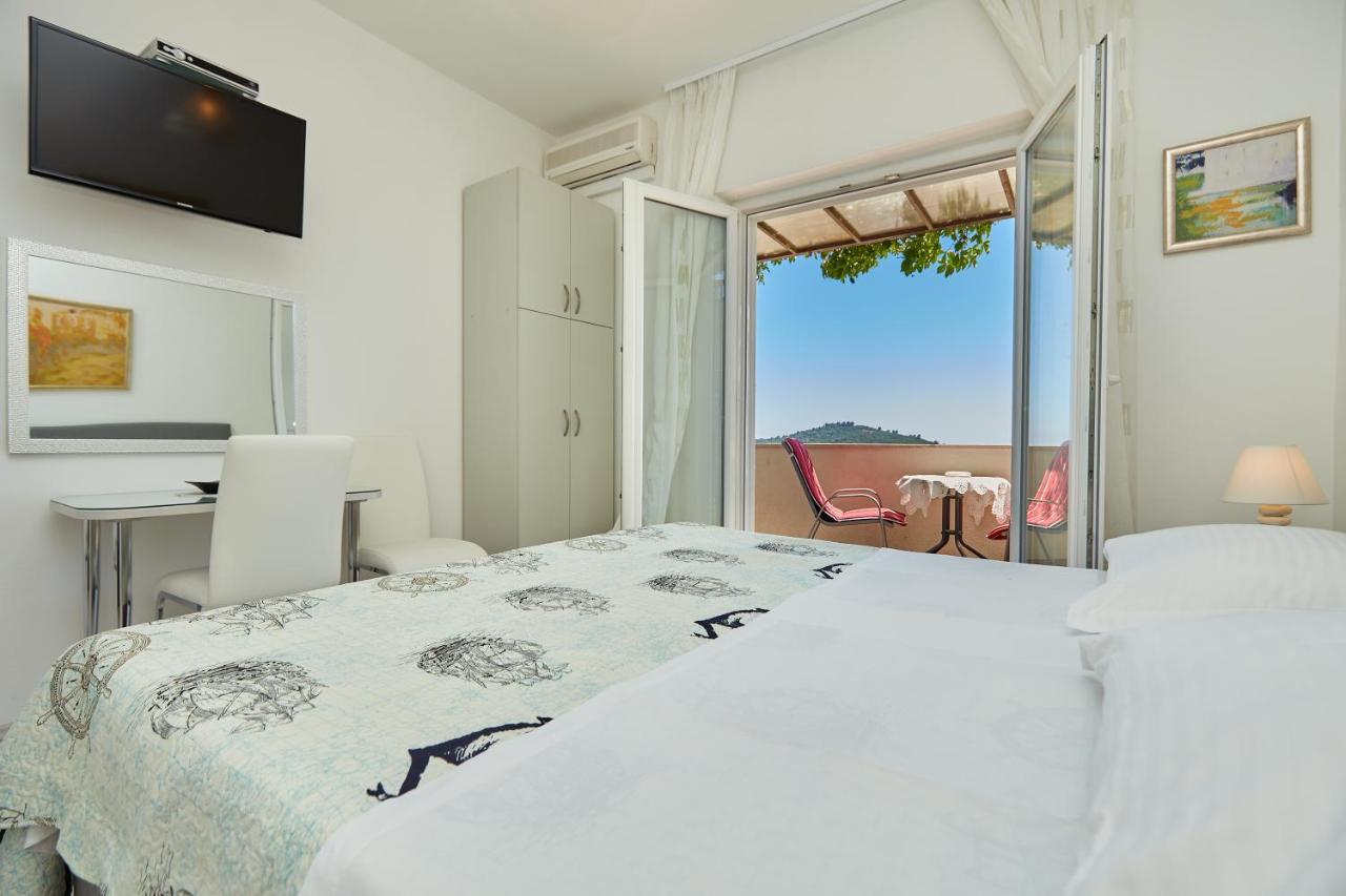 Apartments Dalmatin Дубровник Екстериор снимка